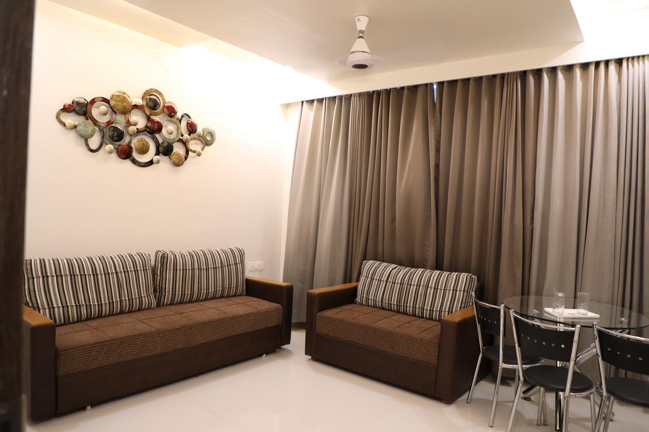 Hotel Pushpak Park Osmanabad Екстер'єр фото